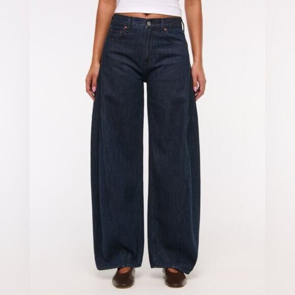 NWT Abercrombie Mid Rise Barrel Jean - 27 Short - Picture 1 of 10